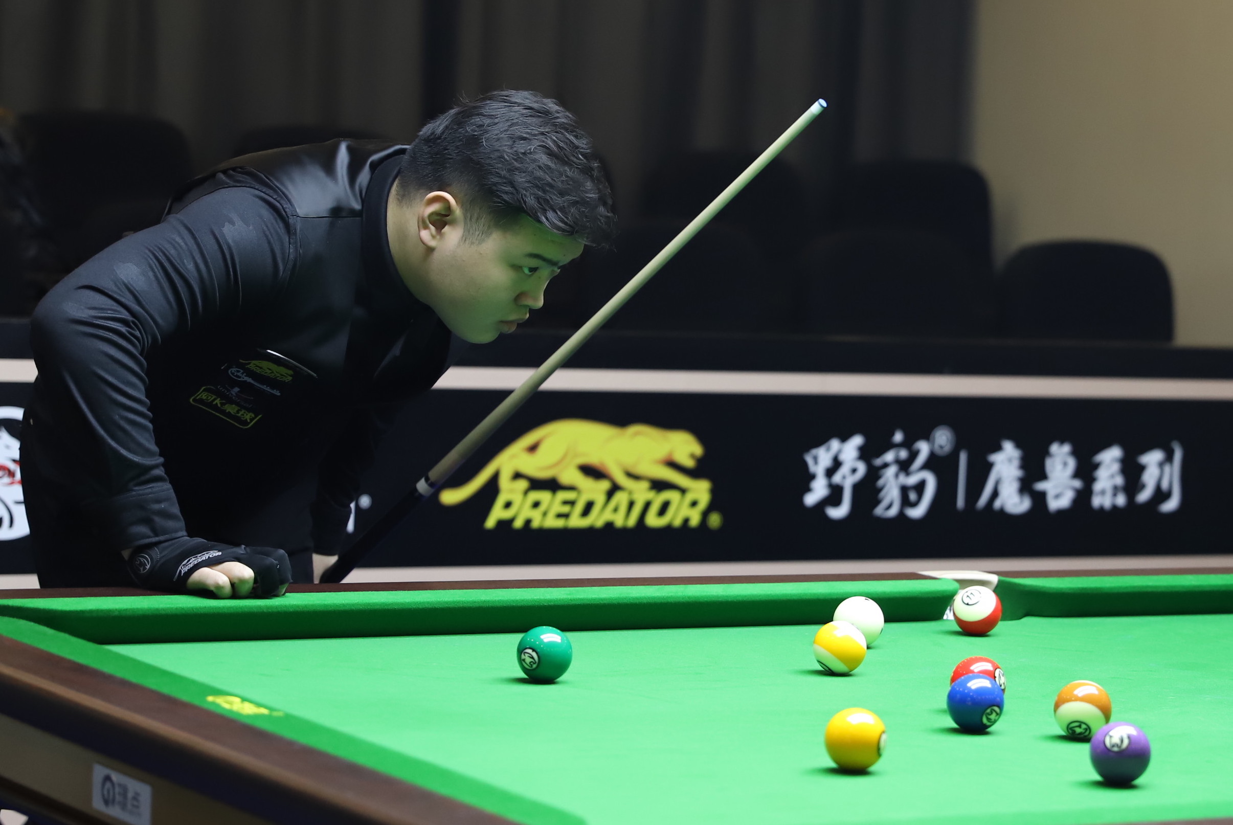 更强的法律 更强的法律